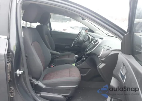 2017 Chevrolet Sonic Lt Auto z USA, uszkodzony, nr VIN 1G1JD6SH1H4122622